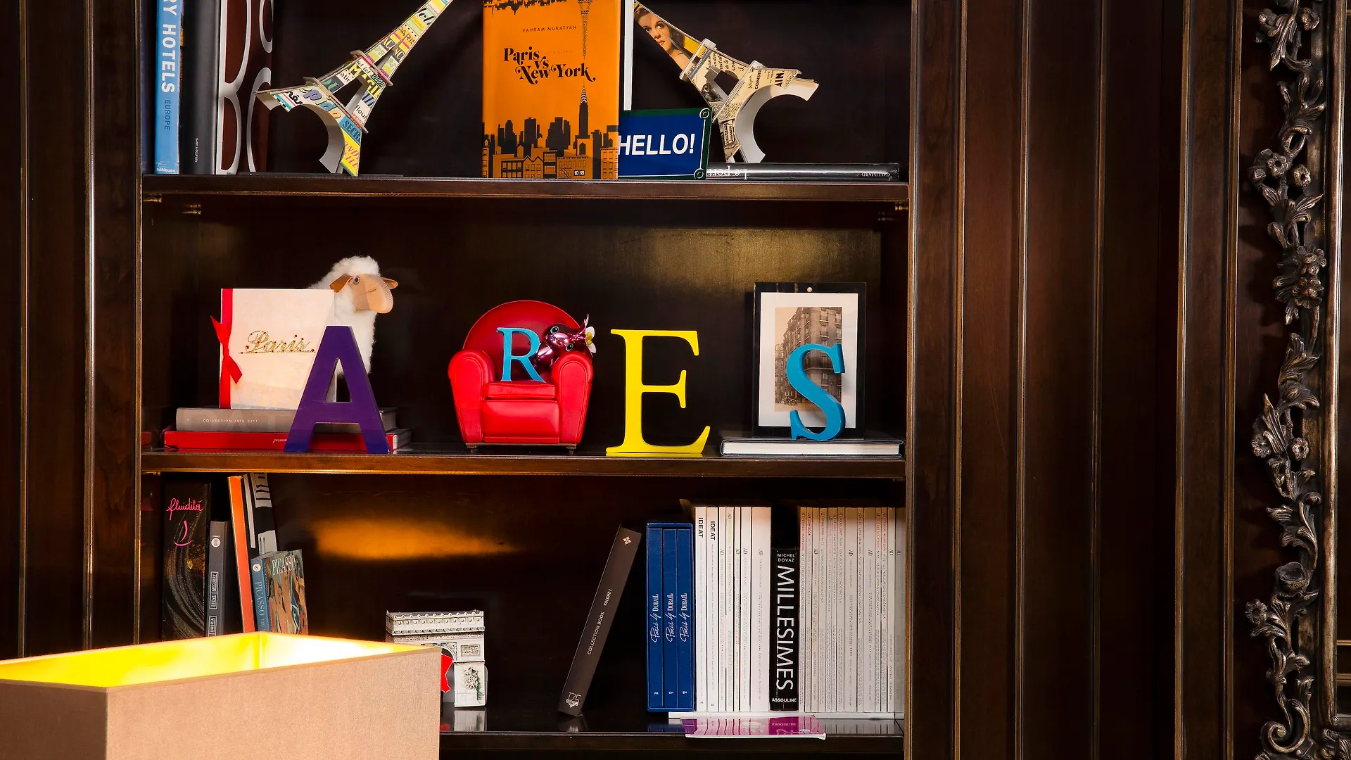 Ares Eiffel Otel