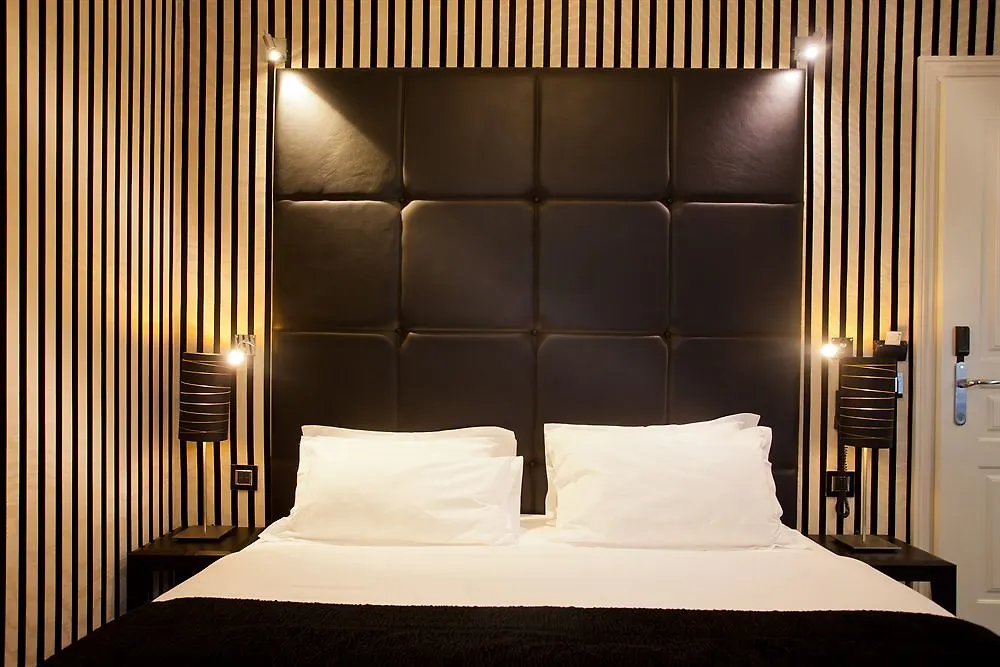 Ares Eiffel Otel Paris